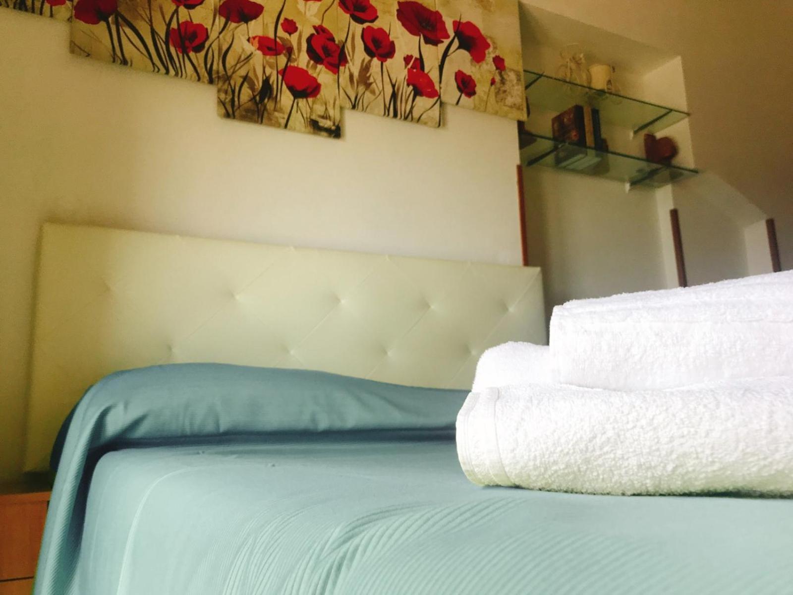 ピッツォ Bed & Breakfast Casa Galeano Bed & Breakfast エクステリア 写真